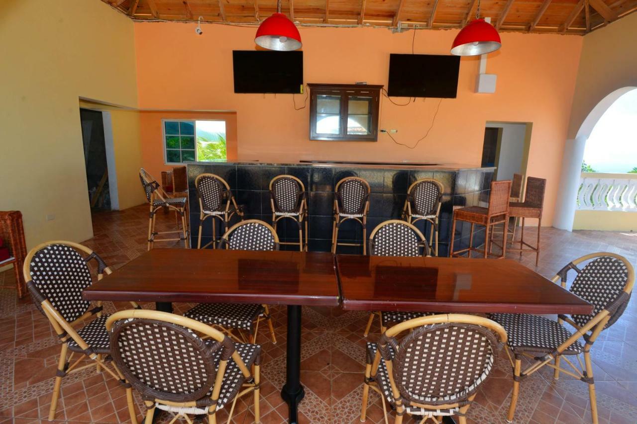Takuma Boutque Hotel Hotel Rooms & Suites Teluk Montego Bagian luar foto